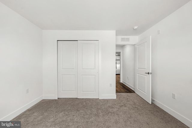 2307 PRINCE HALL DR, Pennington, NJ 08534