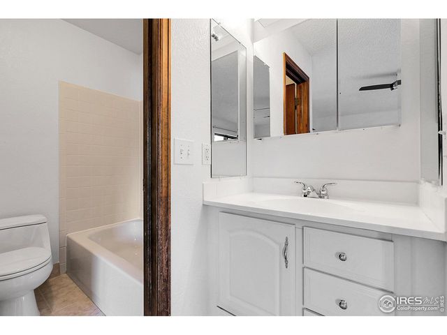 9438 W 89th Cir, Broomfield, CO 80021