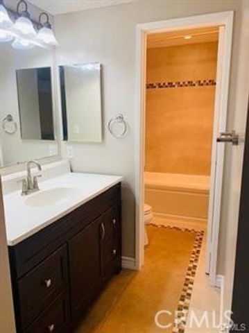 1007 S Catalina 106, Redondo Beach, CA 90277