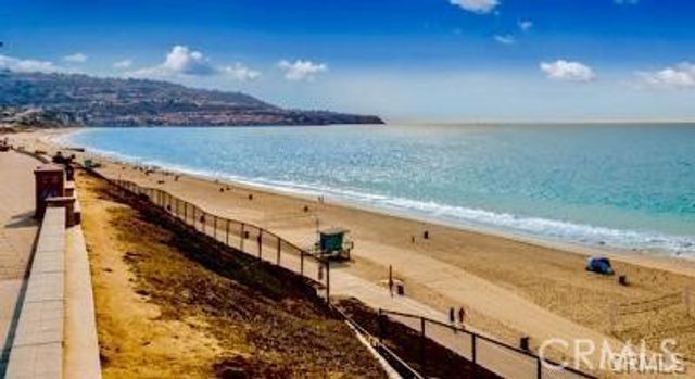 1007 S Catalina 106, Redondo Beach, CA 90277