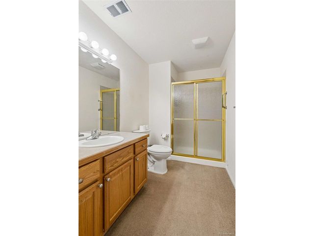483 Clubhouse Ct, Loveland, CO 80537