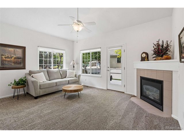 483 Clubhouse Ct, Loveland, CO 80537