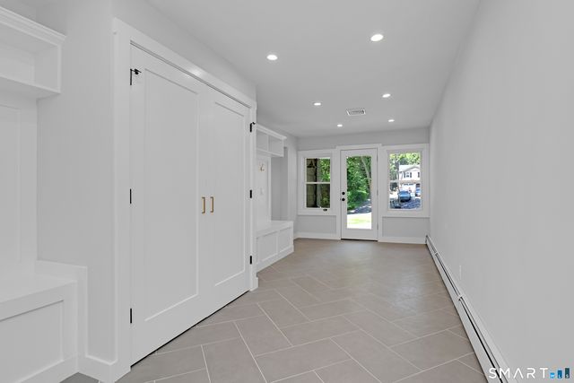 55 Cook Lane, Beacon Falls, CT 06403