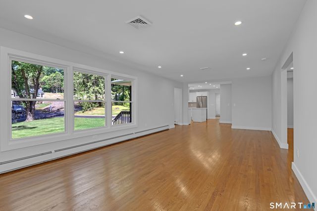 55 Cook Lane, Beacon Falls, CT 06403