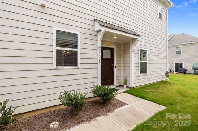7061 Bentz Street, Charlotte, NC 28269