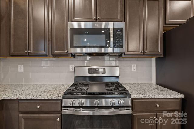 7061 Bentz Street, Charlotte, NC 28269