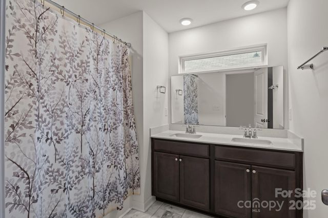 7061 Bentz Street, Charlotte, NC 28269