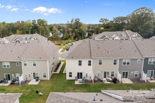 7061 Bentz Street, Charlotte, NC 28269