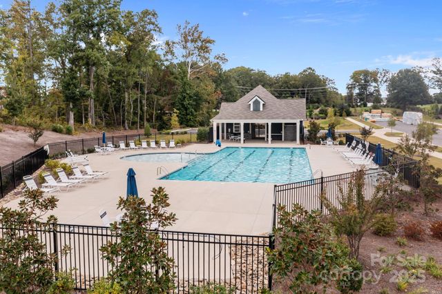 7061 Bentz Street, Charlotte, NC 28269