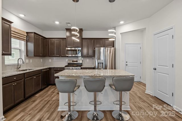 7061 Bentz Street, Charlotte, NC 28269