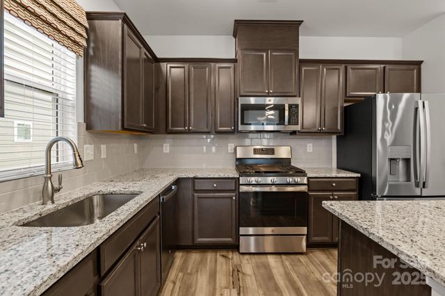 7061 Bentz Street, Charlotte, NC 28269