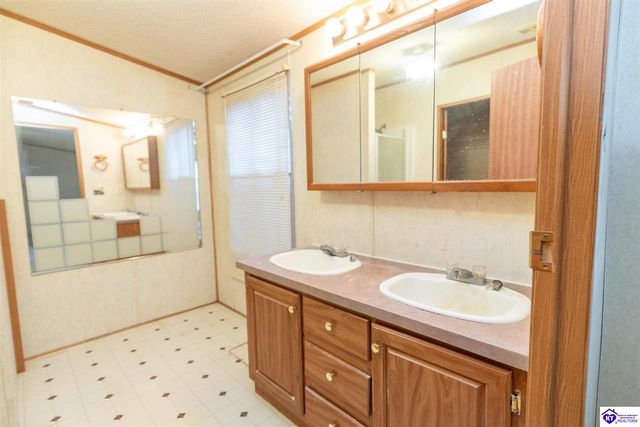 218 Blackburn Road, Rineyville, KY 40162