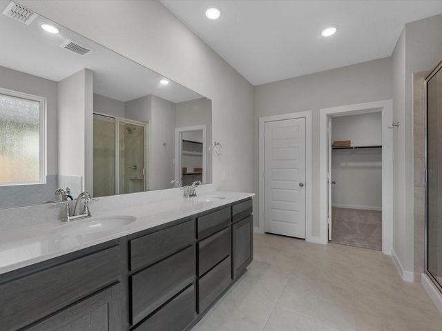 21731 Redwood Bluff Trail, Cypress, TX 77433