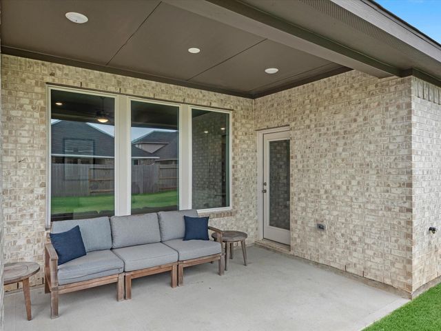 21731 Redwood Bluff Trail, Cypress, TX 77433