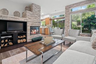 4762 Rhapsody Drive, Oak Park, CA 91377