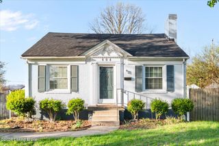 404 Christopher Pl, Louisville, KY 40214