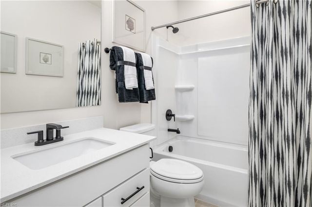 108 Early Station TRL, Carrollton, VA 23314