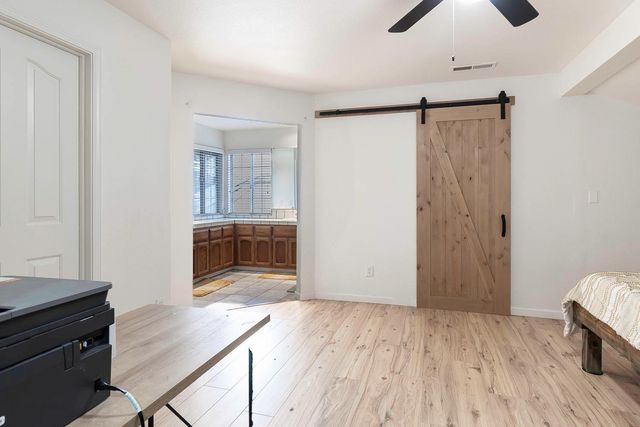 2038 Pontiac St, Oakdale, CA 95361