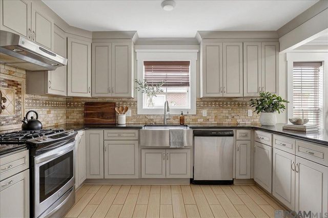 7743 Misty Oaks Ave, Baker, LA 70714