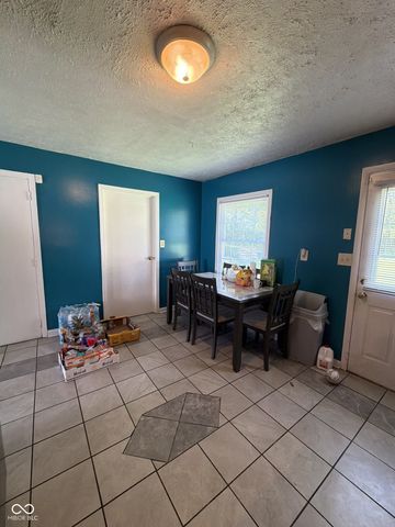 6714 E 43rd Place, Indianapolis, IN 46226