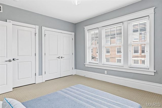 520 Rosedale Avenue 202, St Louis, MO 63112