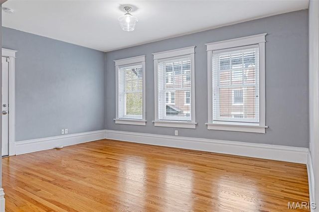 520 Rosedale Avenue 202, St Louis, MO 63112