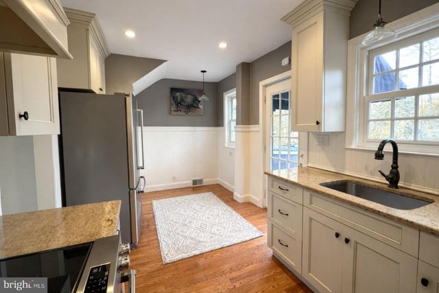 112 W PARK PL, Newark, DE 19711