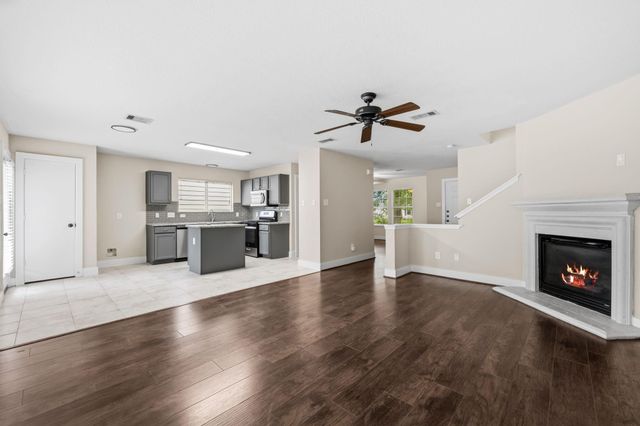 26853 Haileys Manor, Kingwood, TX 77339