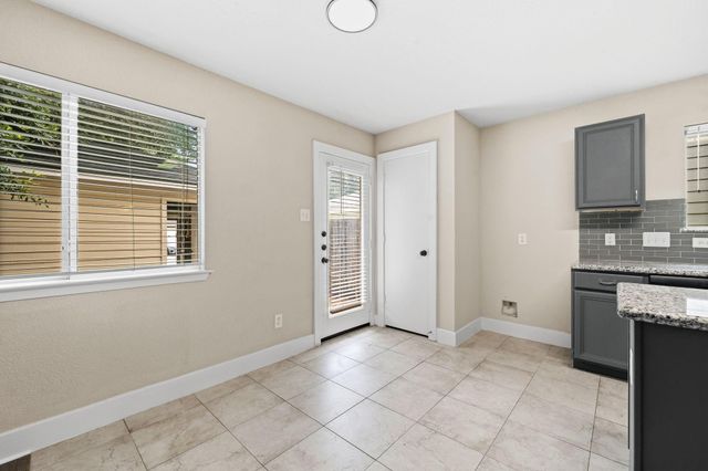 26853 Haileys Manor, Kingwood, TX 77339