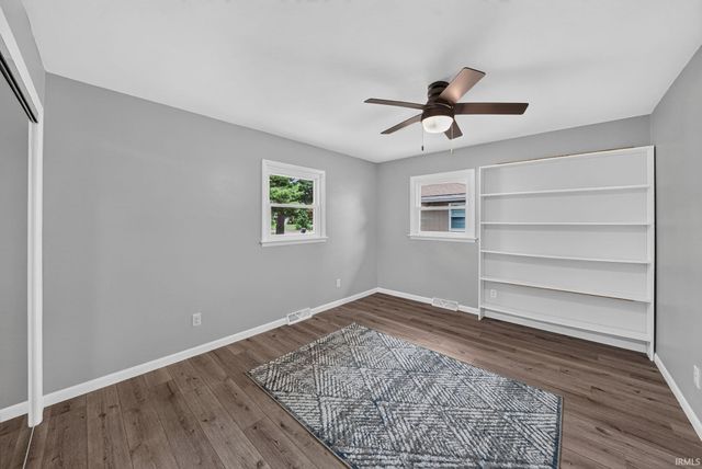 55880 River Shore Lane, Elkhart, IN 46516