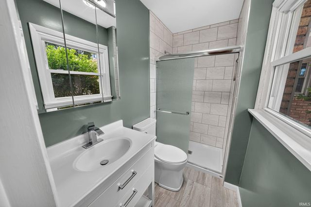 55880 River Shore Lane, Elkhart, IN 46516