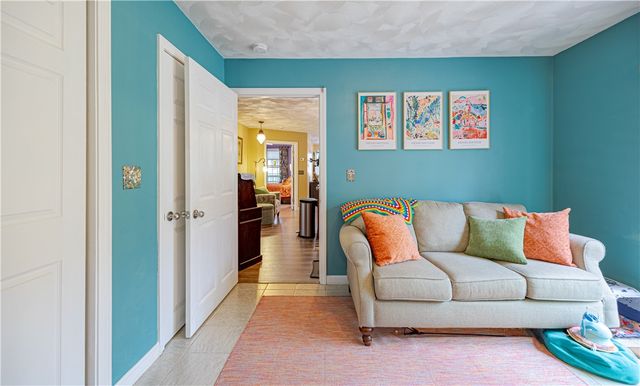 956 Reynolds Road, Glocester, RI 02814