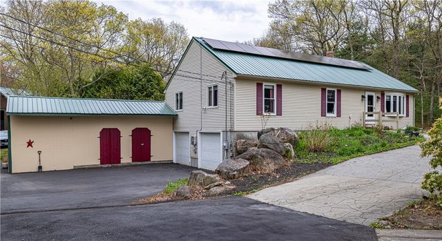 956 Reynolds Road, Glocester, RI 02814