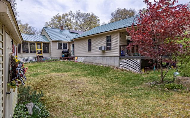 956 Reynolds Road, Glocester, RI 02814