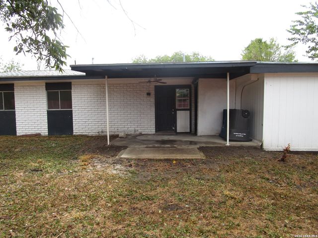 9330 CERRO VERDE DR, San Antonio, TX 78224