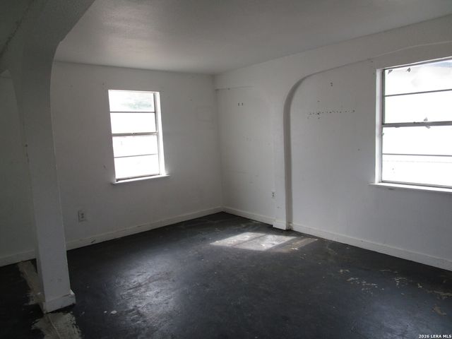 9330 CERRO VERDE DR, San Antonio, TX 78224