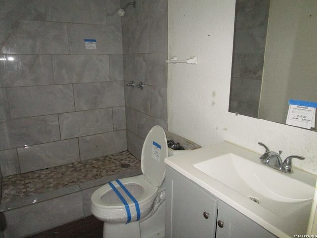 9330 CERRO VERDE DR, San Antonio, TX 78224