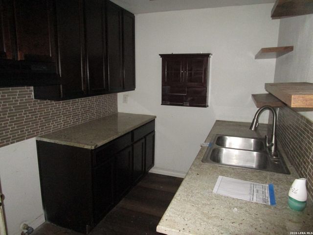 9330 CERRO VERDE DR, San Antonio, TX 78224