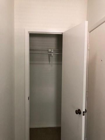 2025 Augusta Drive 207, Houston, TX 77057