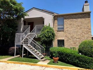 2025 Augusta Drive 207, Houston, TX 77057