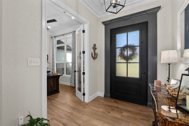 160 Chase Creek Dr. S, Henderson, TX 75654