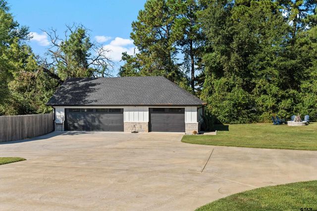 160 Chase Creek Dr. S, Henderson, TX 75654