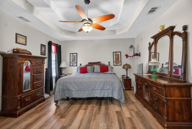 210 Old Pond Road, Lagrange, GA 30241
