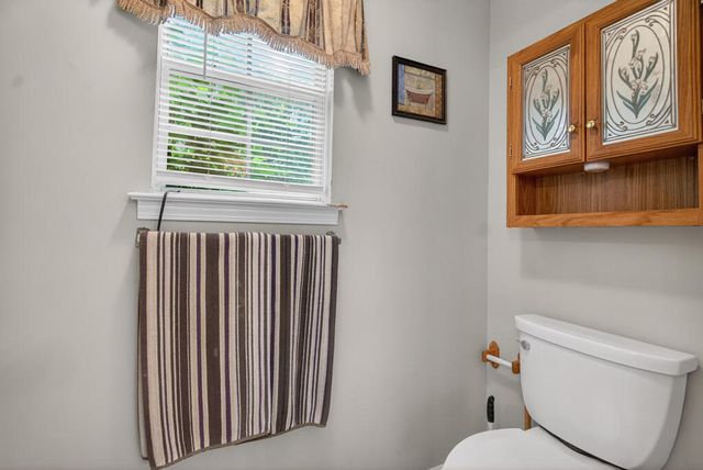 210 Old Pond Road, Lagrange, GA 30241
