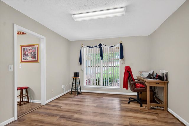 210 Old Pond Road, Lagrange, GA 30241