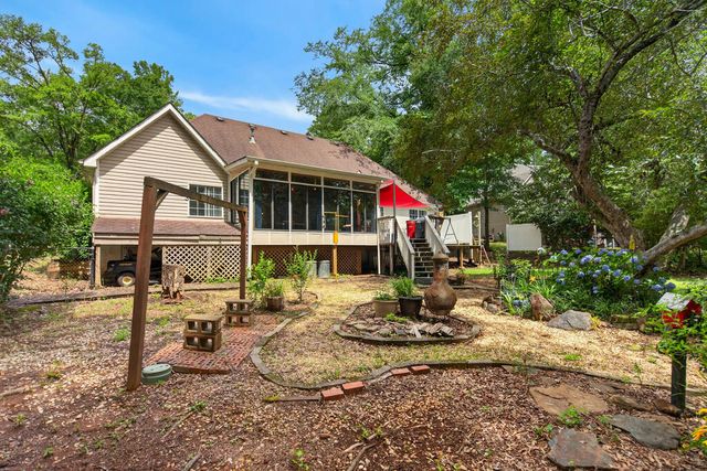 210 Old Pond Road, Lagrange, GA 30241