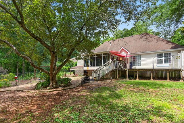 210 Old Pond Road, Lagrange, GA 30241