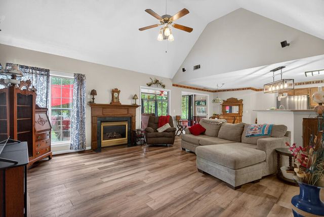 210 Old Pond Road, Lagrange, GA 30241