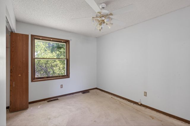 15105 Dunbar Court, Apple Valley, MN 55124