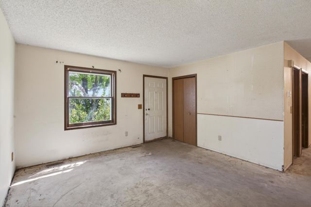15105 Dunbar Court, Apple Valley, MN 55124